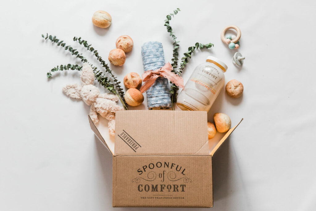 Gourmet Christmas Hampers Packed with Festive Flavours